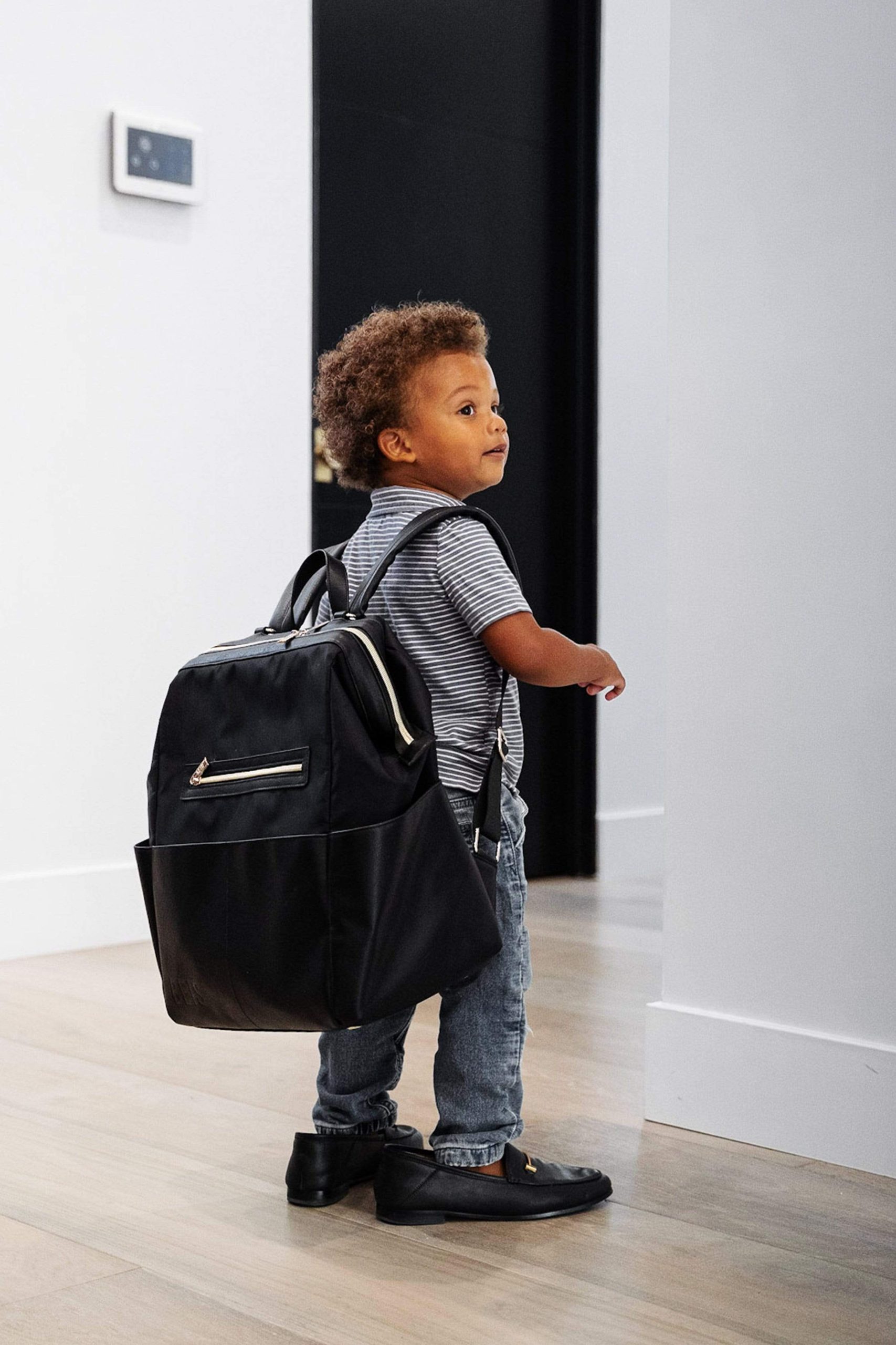 2667x4000_backpack3.jpg