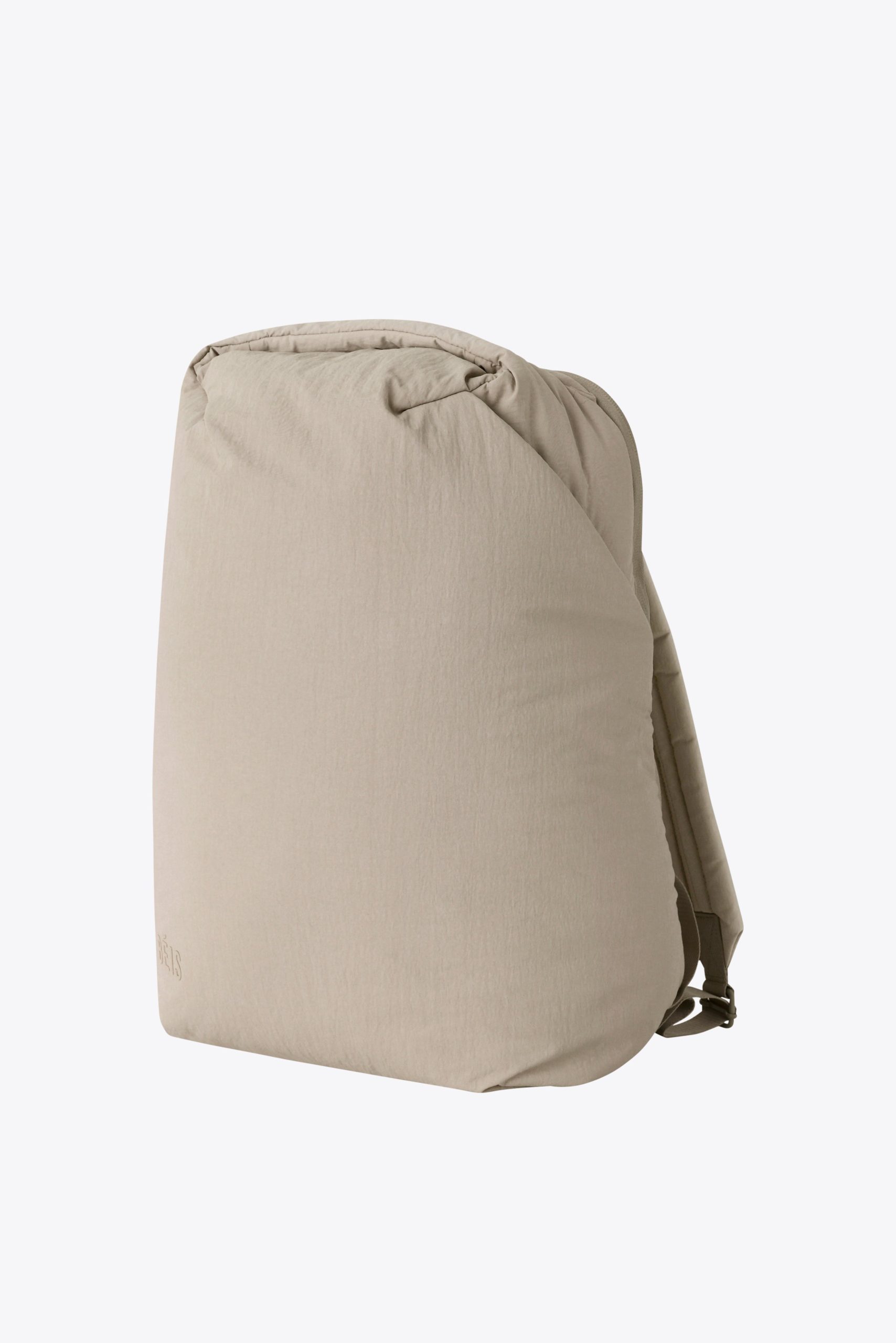 BEIS157503-TheAirBackpack-Oat-Product_1546_V1.jpg