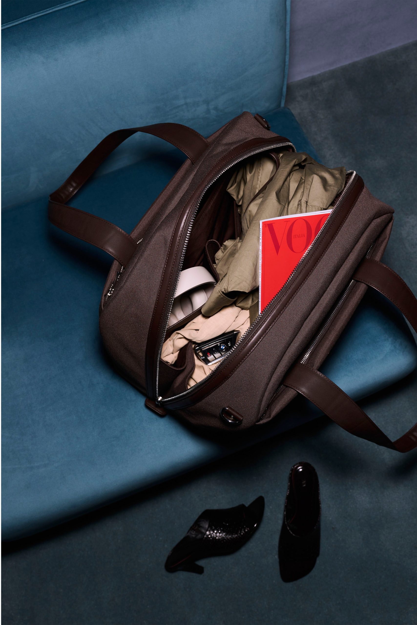BEIS177401-TheCheckInLuggageCover-Black-Product-0688_0011_02.23.26_BEIS_Seamless_3423_Final.jpg