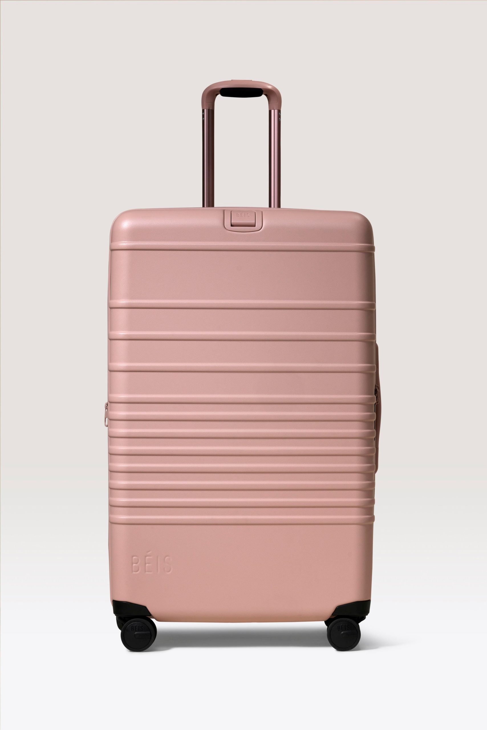 BEIS181105-TheLargeCheckInRoller-AtlasPink-Product-0686_b1c0a611-1263-4aeb-8658-178f93a27047.jpg