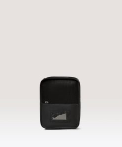 The Packing Cube Medium in Black