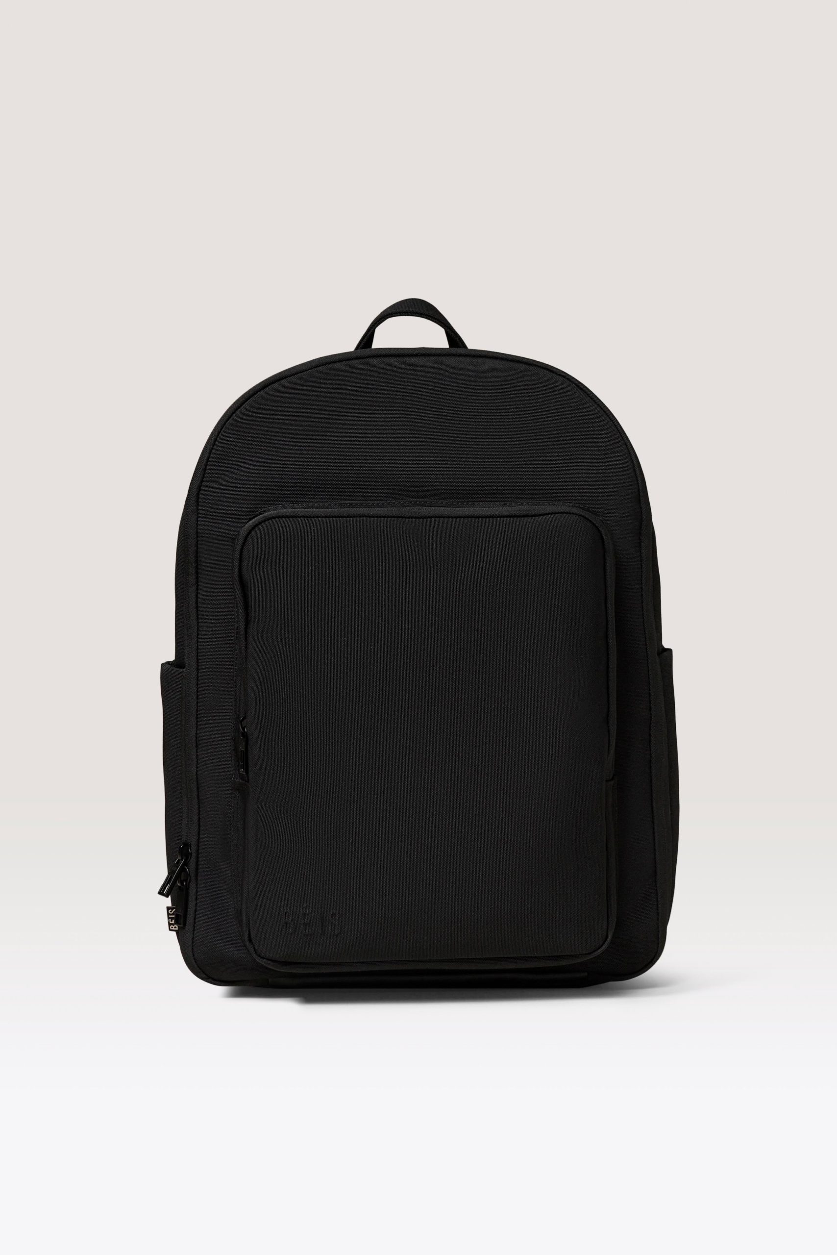 BEIS182102-TheTravelBackpackReno-Black-Product-0544_dfb6c567-66d7-479d-8b29-41f6f4ed624b.jpg