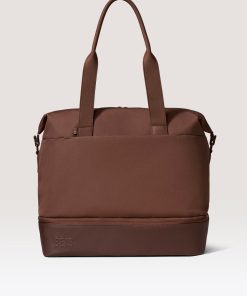 The Weekender in Maple