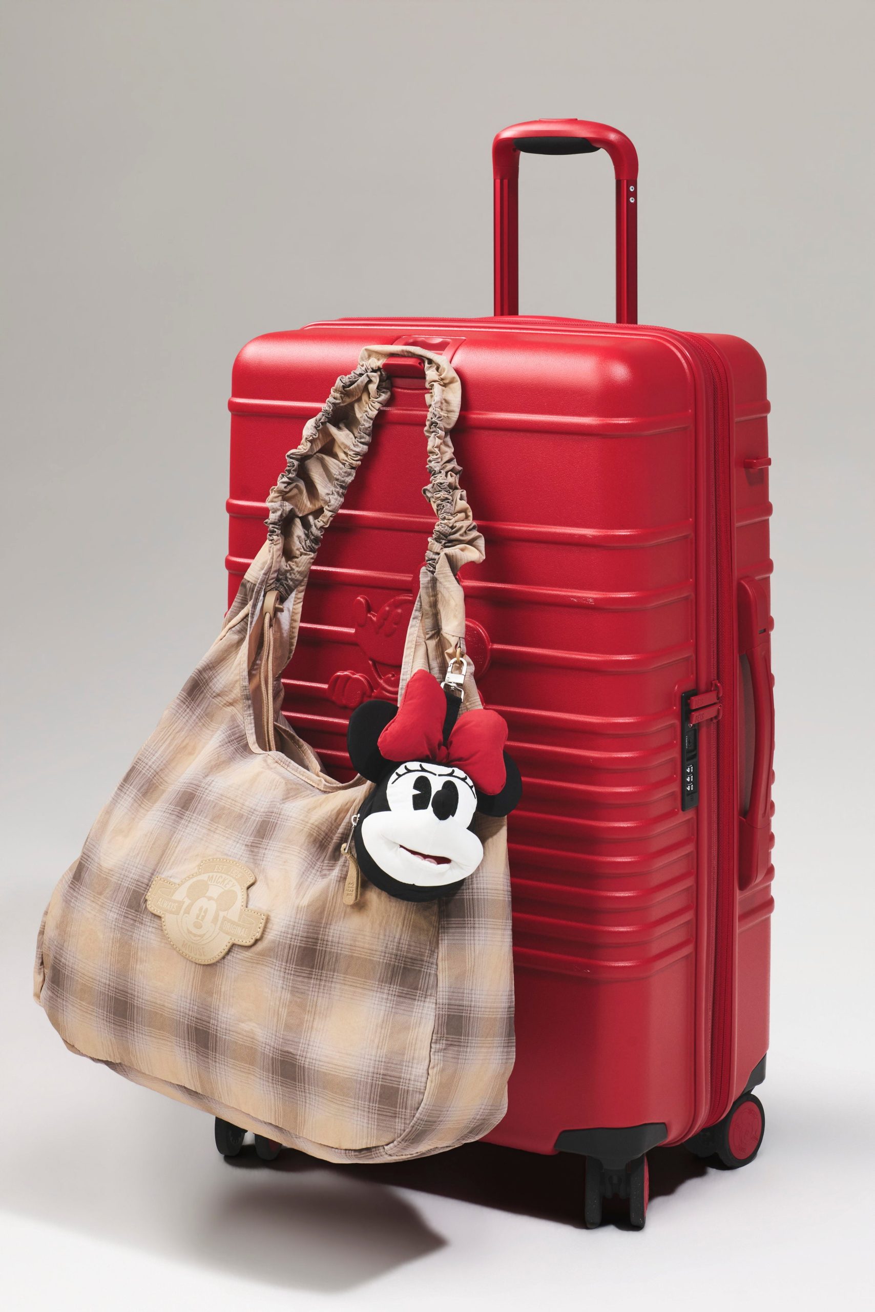 BEIS186601-TheDisneyPackableCharmBag-Plaid-Details-0414_1.jpg